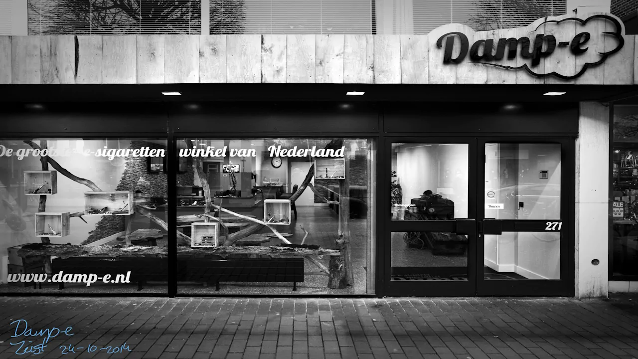 The First Damp-e Store in Zeist